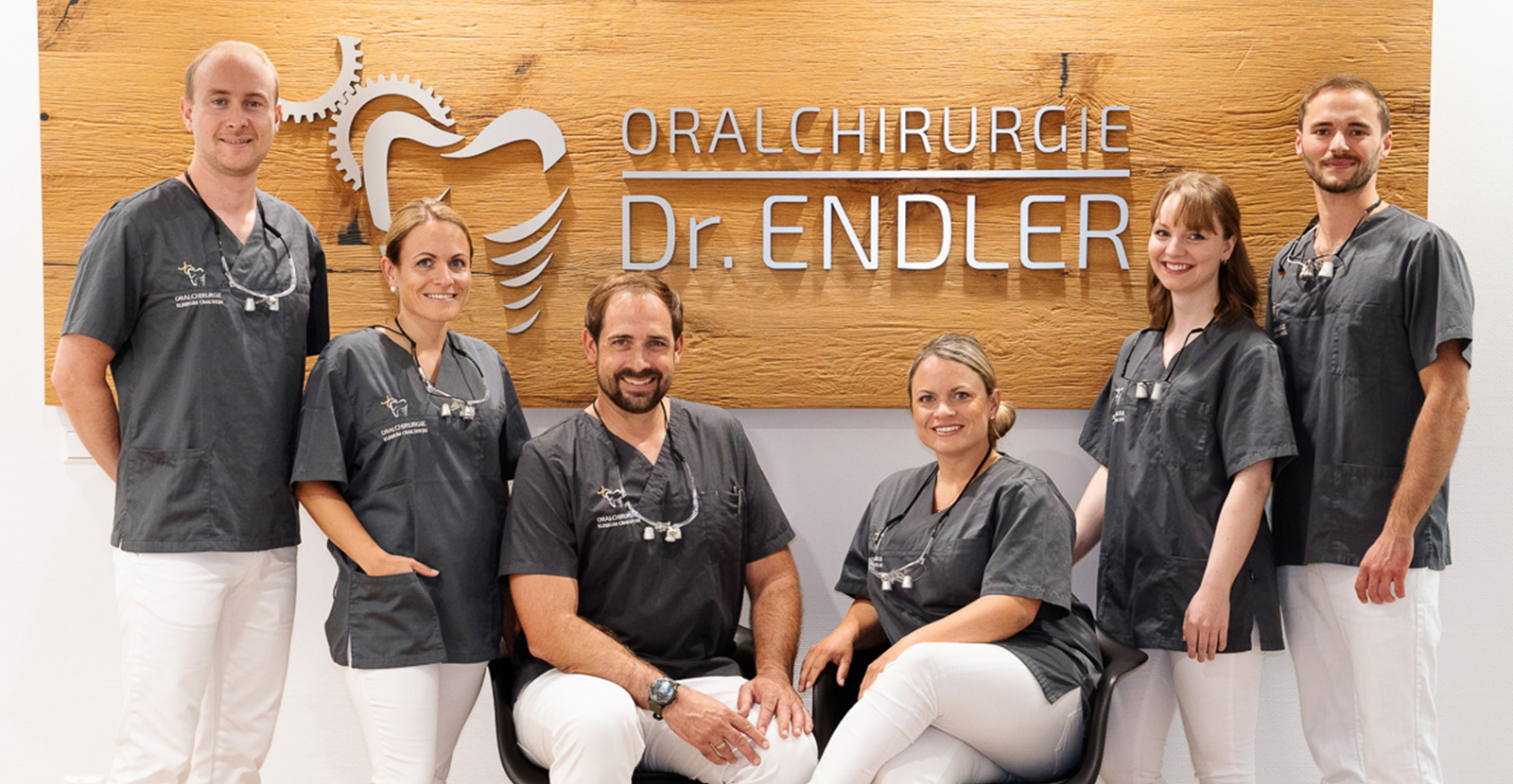 Dr. med. dent. hilipp Endler - Fachzahnarzt für Oralchirurgie in Crailsheim